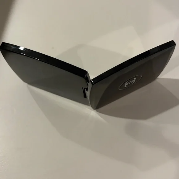 NIB CHANEL Black Compact Dual Mirror Blk Drawstring Logo Pouch Dustbag 4 ITEMS - Picture 16 of 16